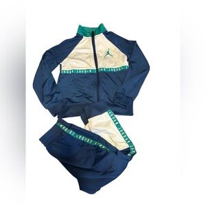 Jordan 2‎ piece matching set toddler’s Navy and Cream Tracksuit 4T